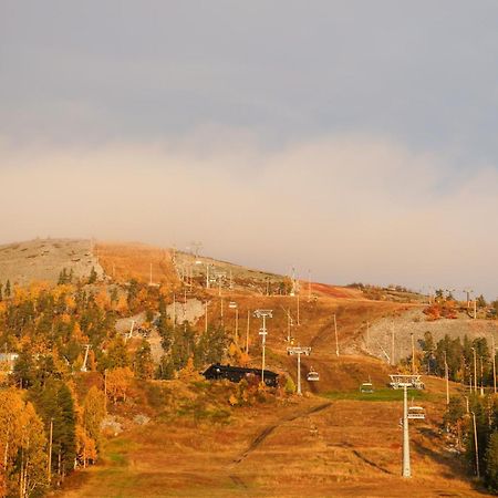 Ski-Inn Hotel Pyhaetunturi Eksteriør bilde