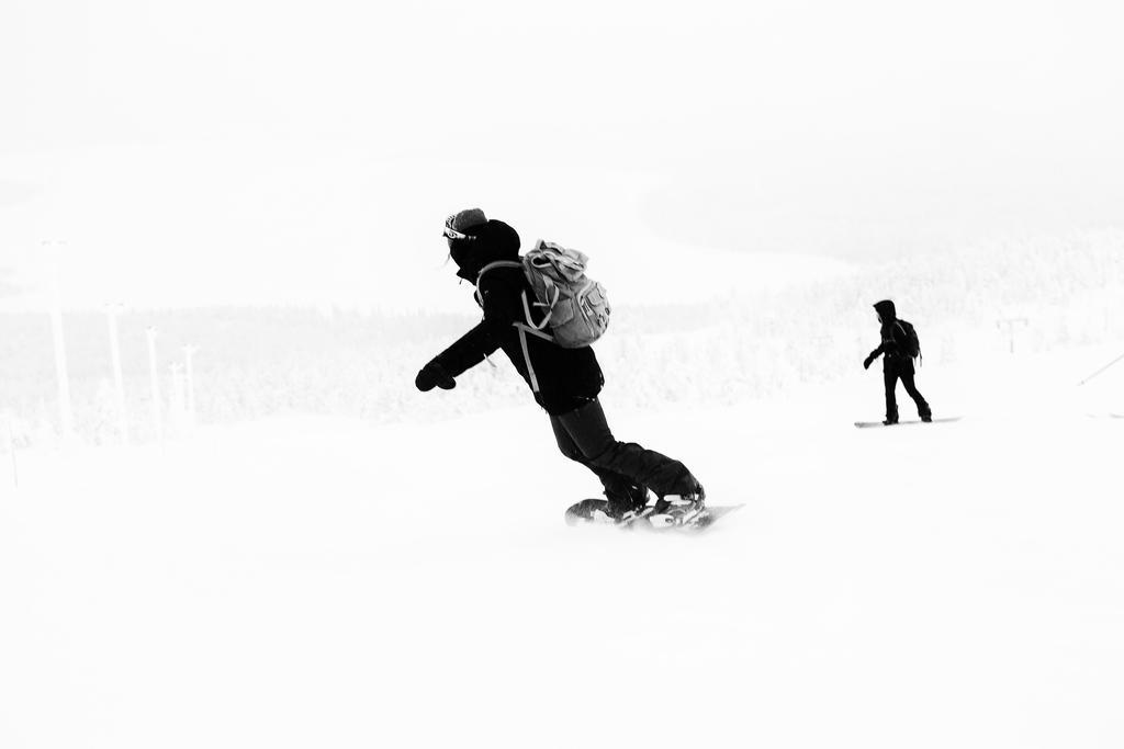 Ski-Inn Hotel Pyhaetunturi Eksteriør bilde